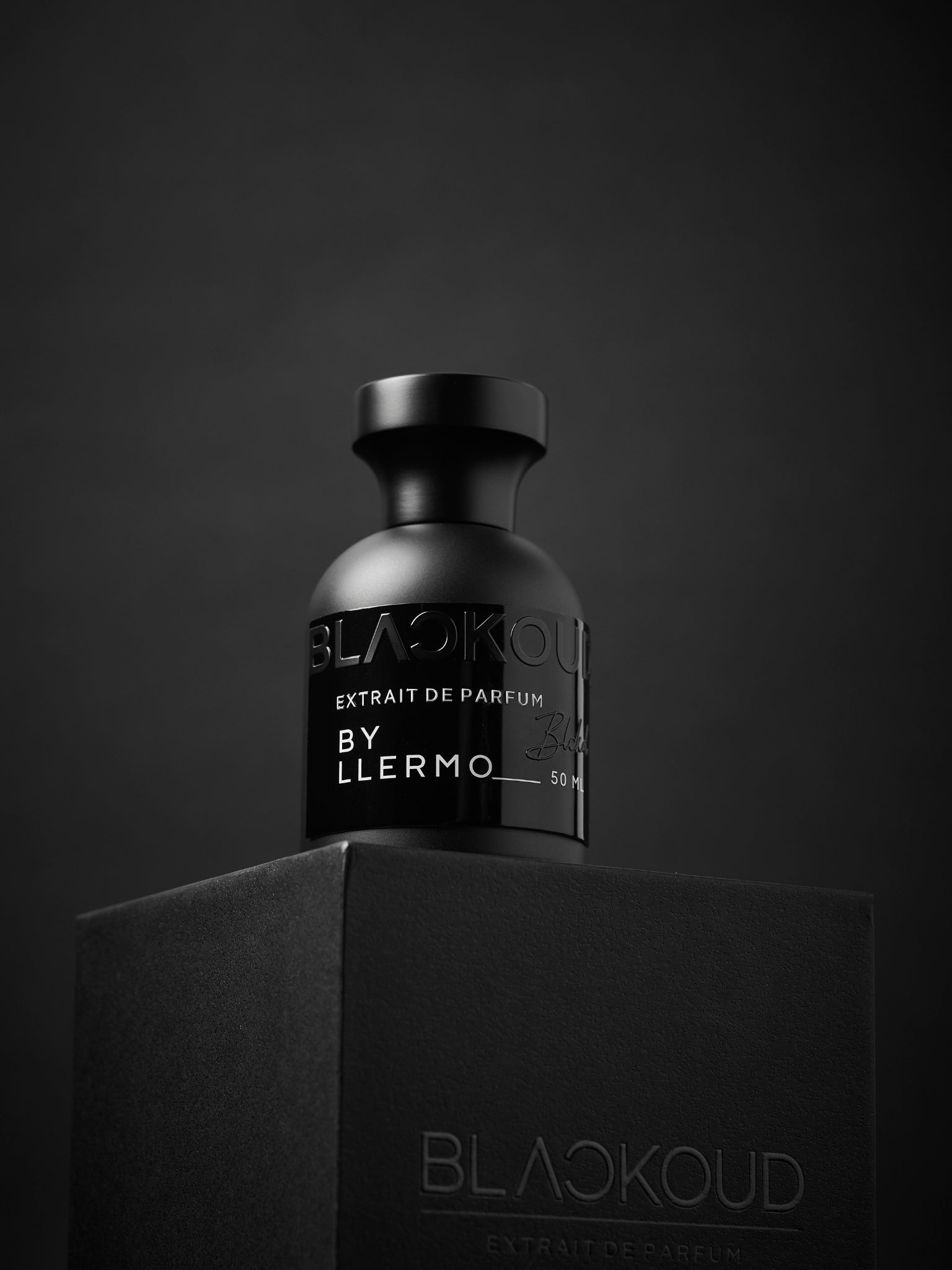 By Llermo – BlackOud Parfums, image size:1536x2048